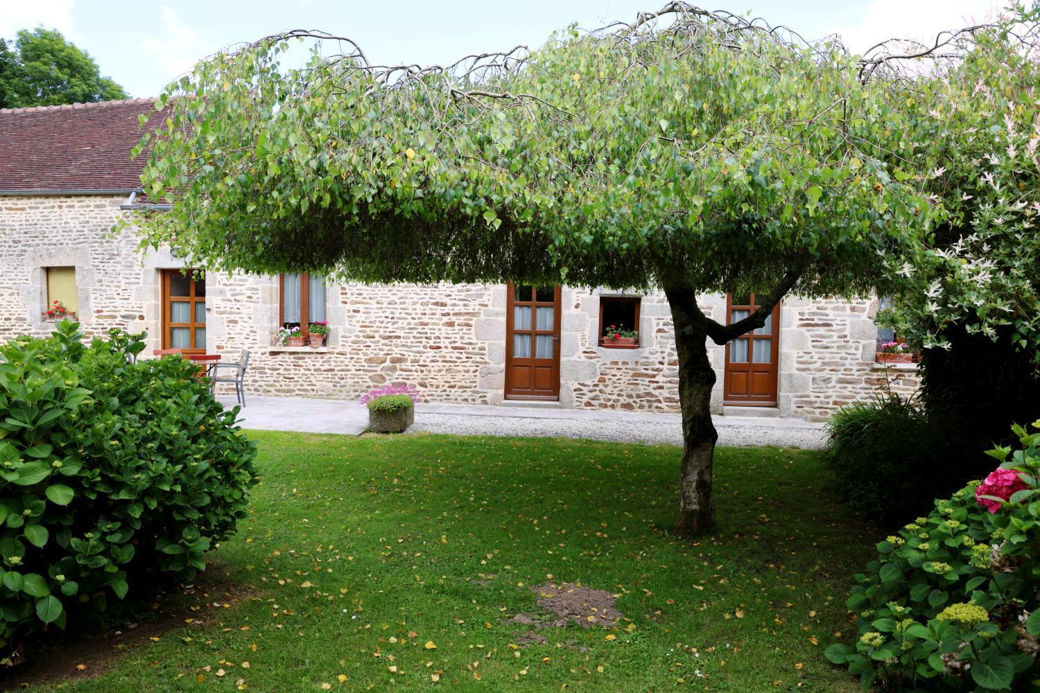 Chambre D'Hote Courtoux Saint-Denis-sur-Sarthon Dış mekan fotoğraf